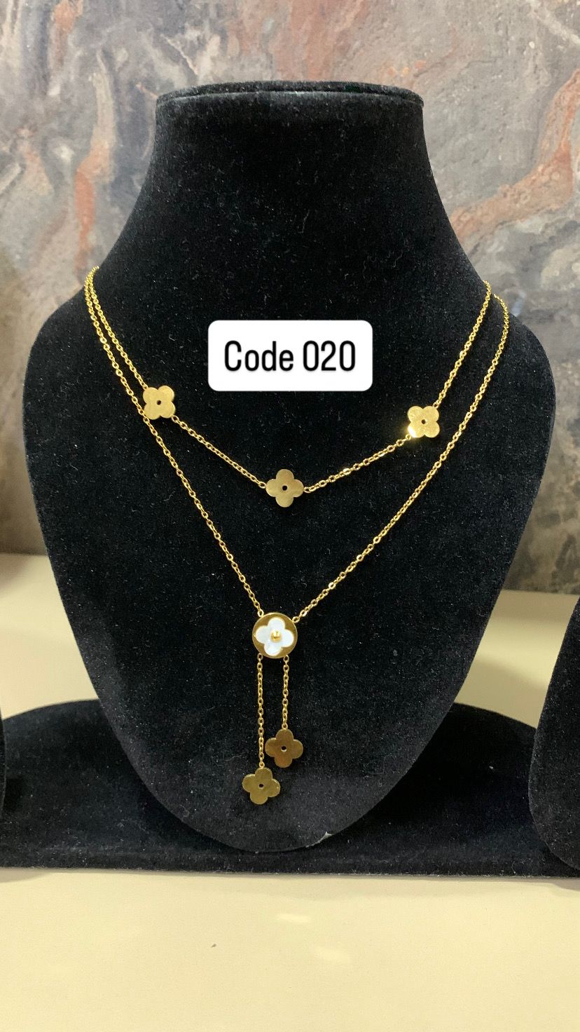 Layered Clover Set