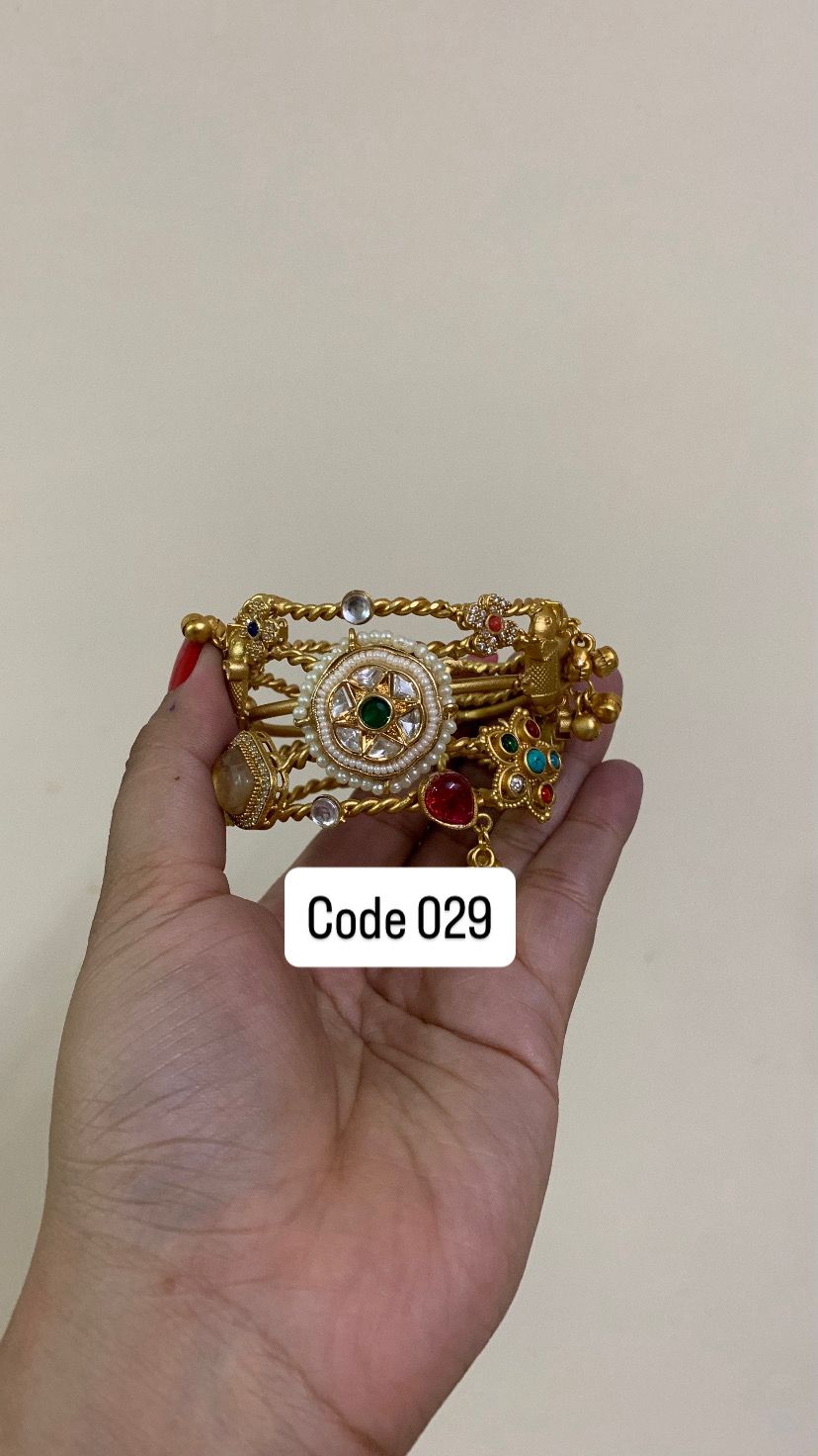 Navratan Royal Kada