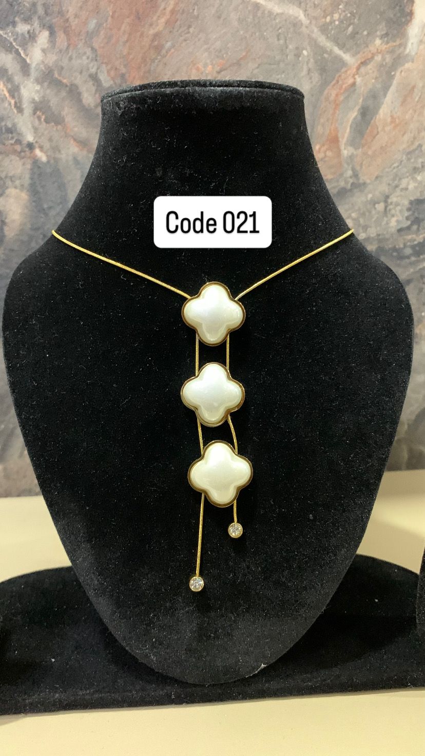Mother-of-Pearl Trio