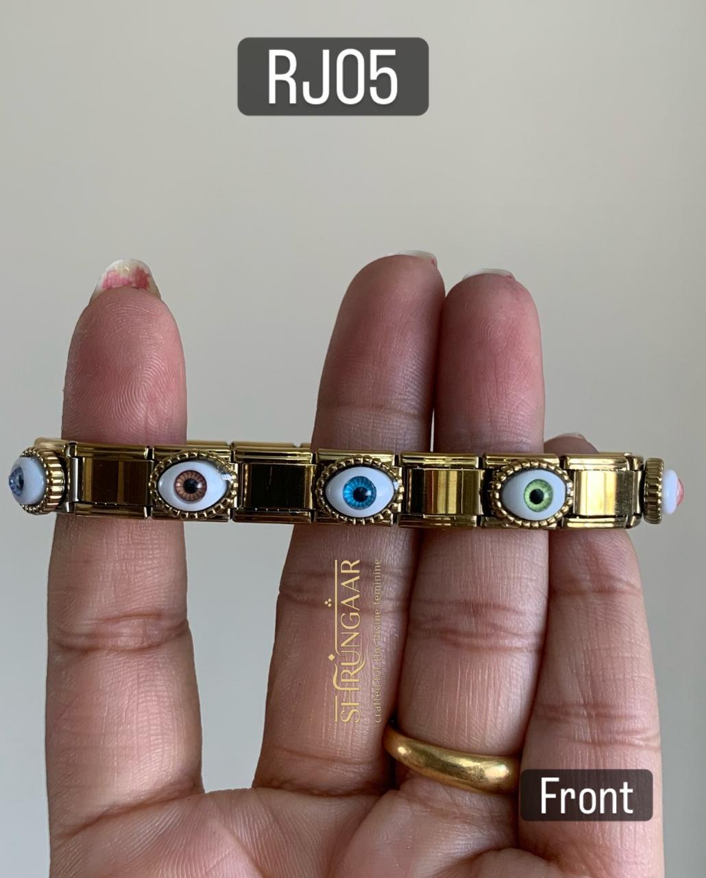 Iris Charm Bracelet · Gold
